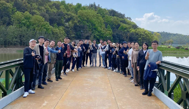 踏青出游正當(dāng)時， 團(tuán)建共賞好春光